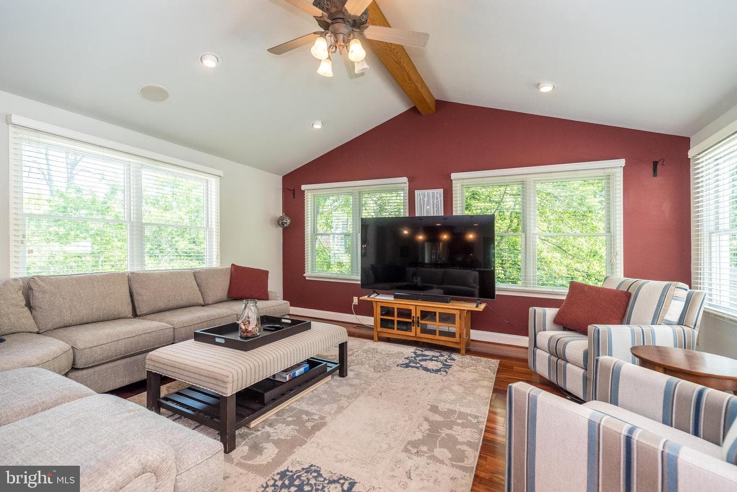 236 Longchamp Drive photo 28