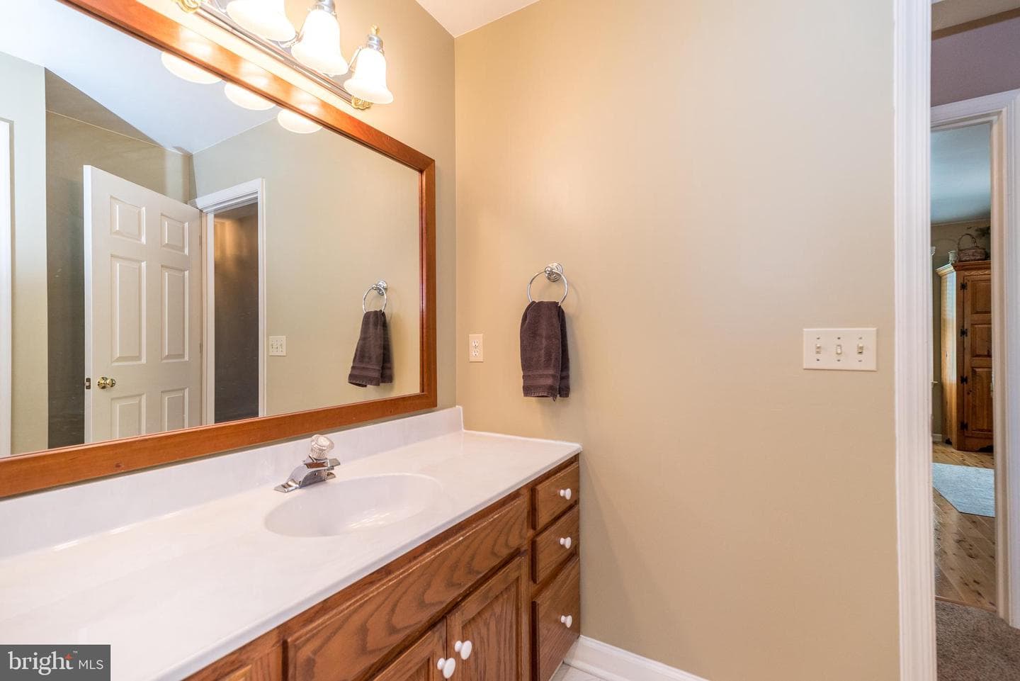 236 Longchamp Drive photo 39