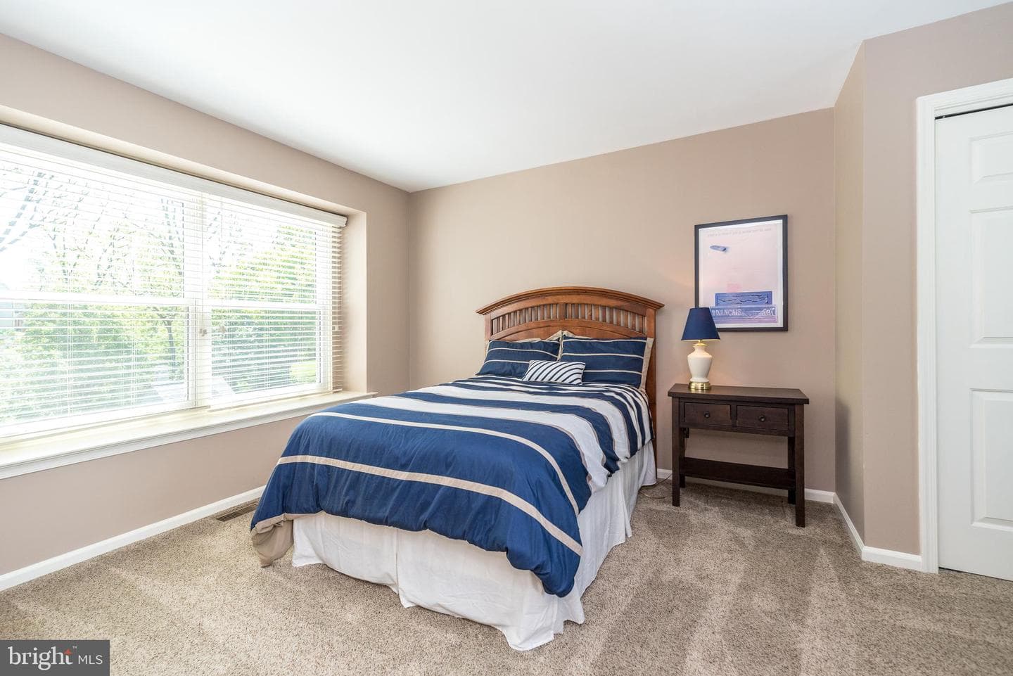 236 Longchamp Drive photo 43