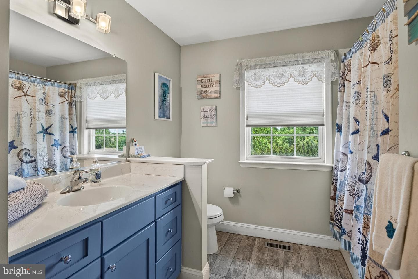 10 Surrey Lane photo 23