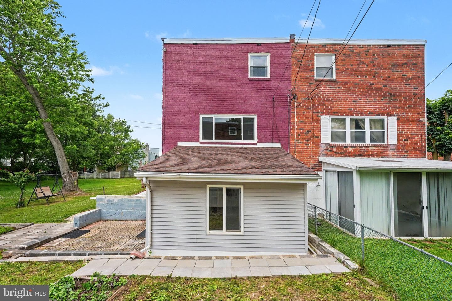 653 Franklin Street photo 37