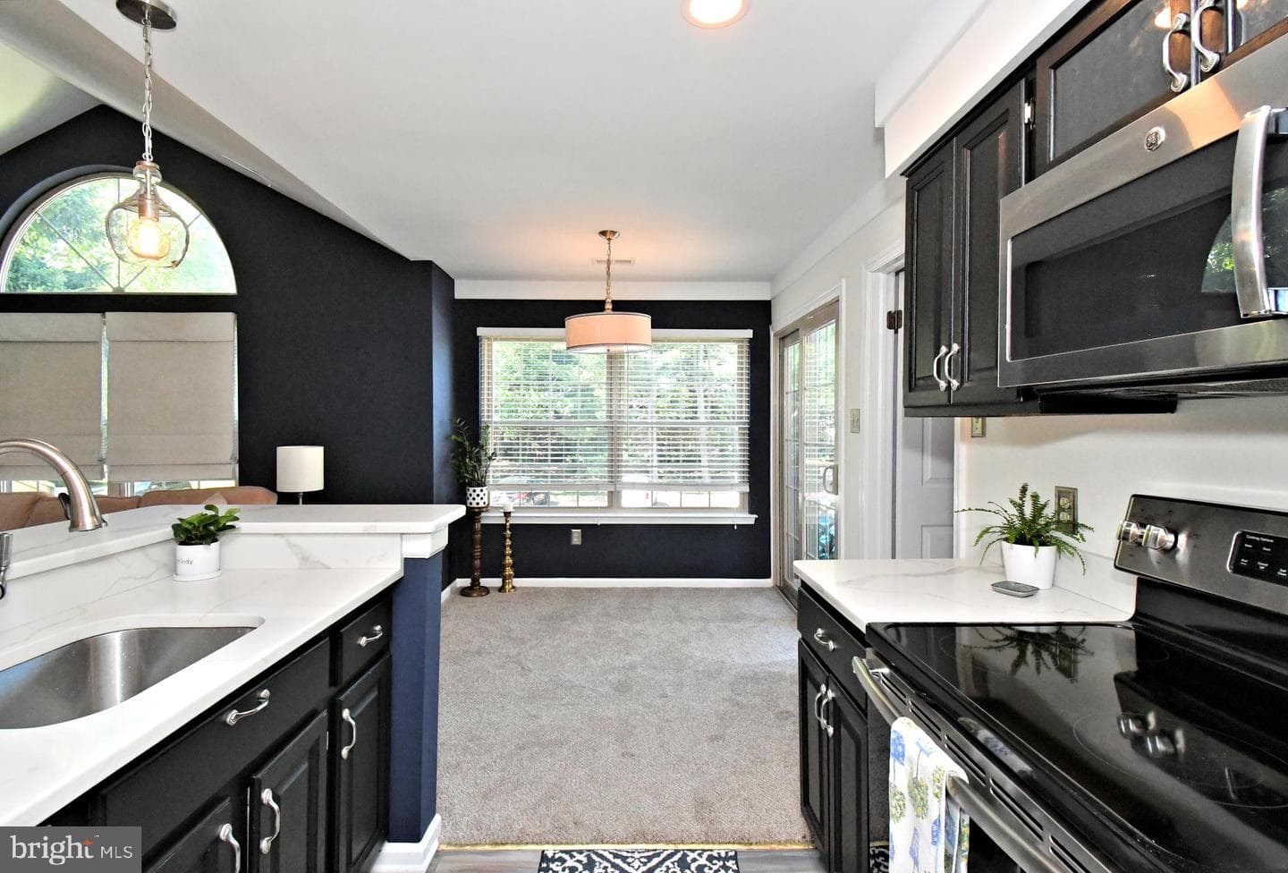 102 Foxmeadow Drive #condo 102 photo 12