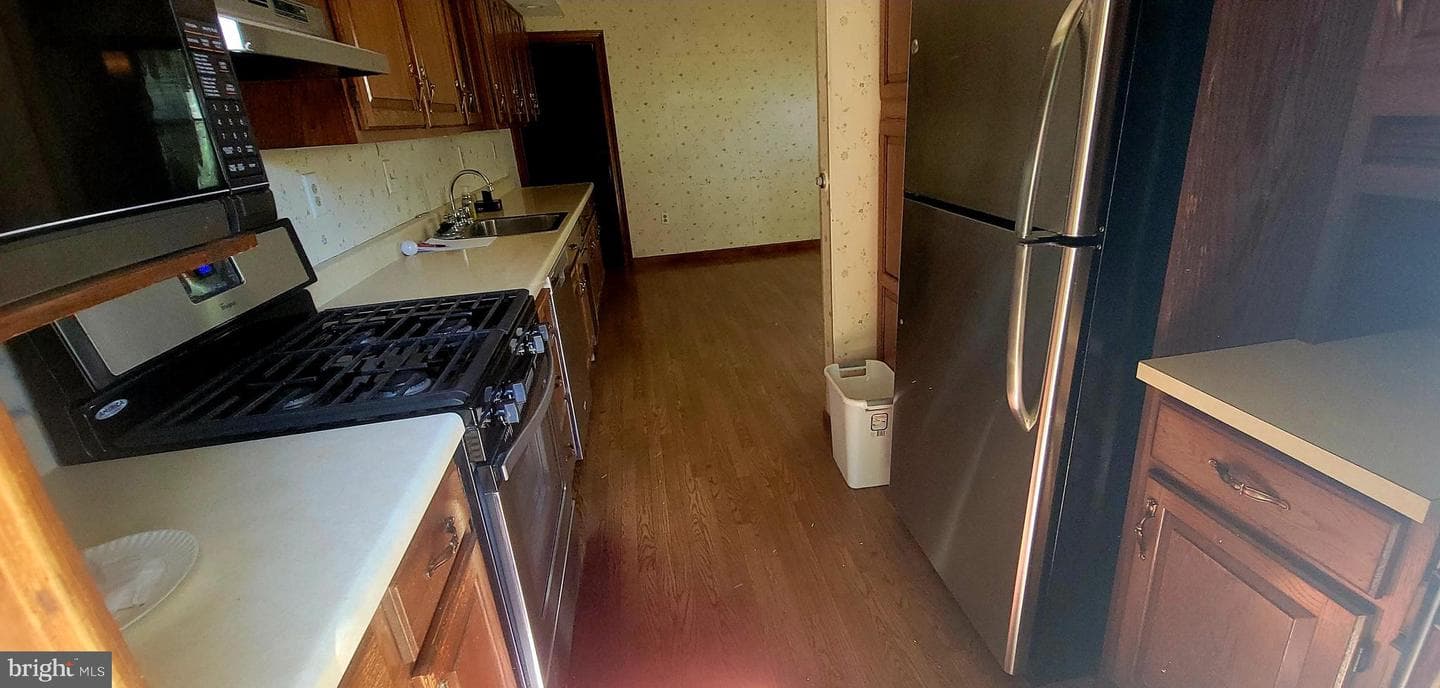 405 Central Avenue photo 10