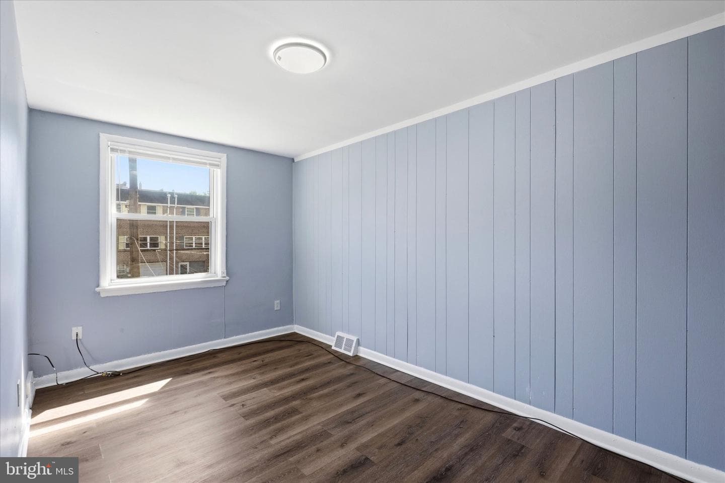531 Basin Street photo 9