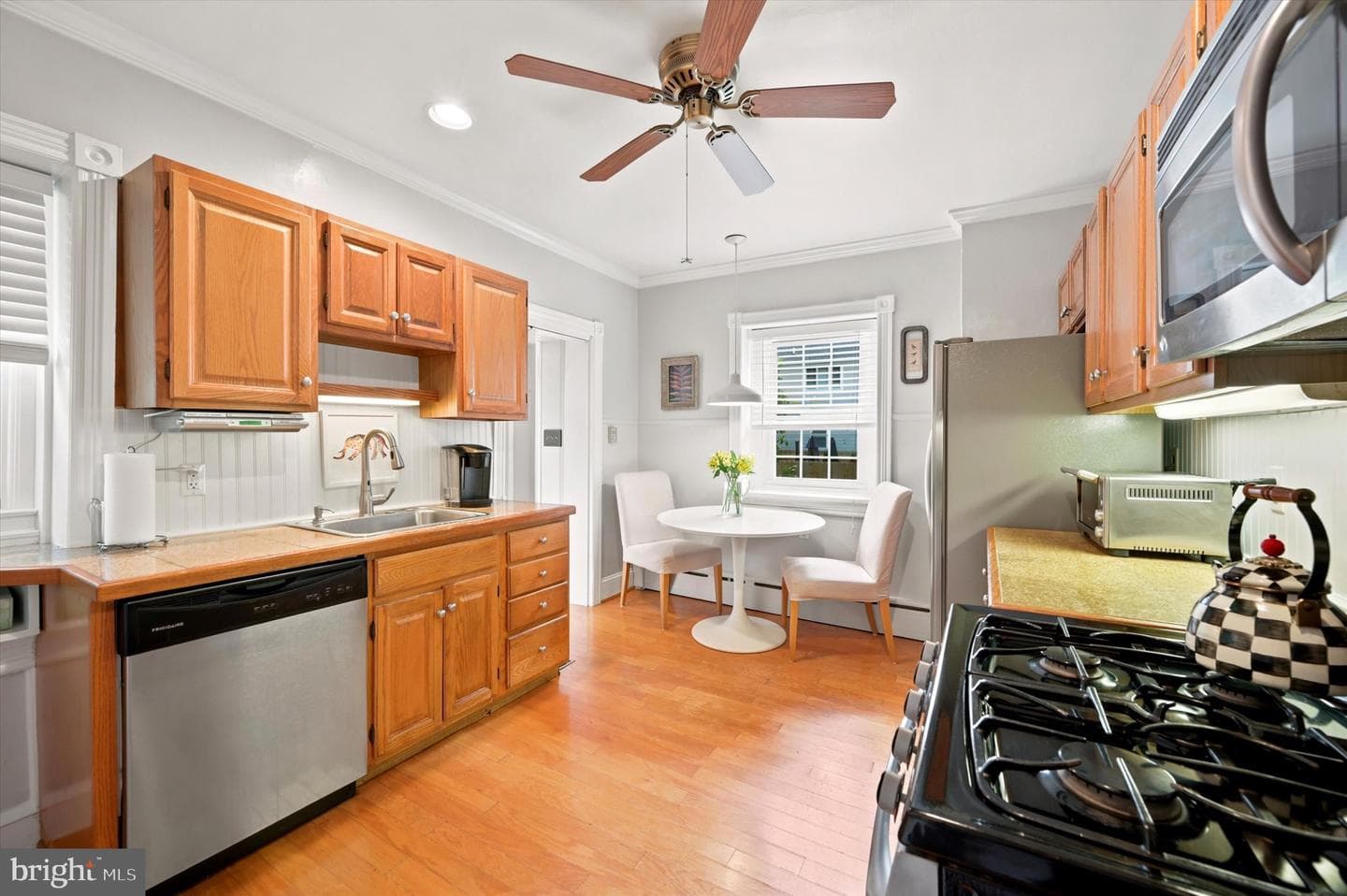 106 Elmwood Avenue photo 13