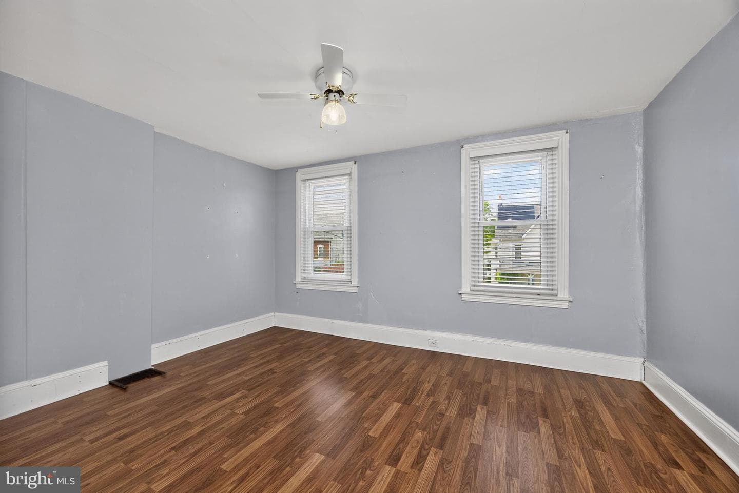 332 Walnut Street photo 21