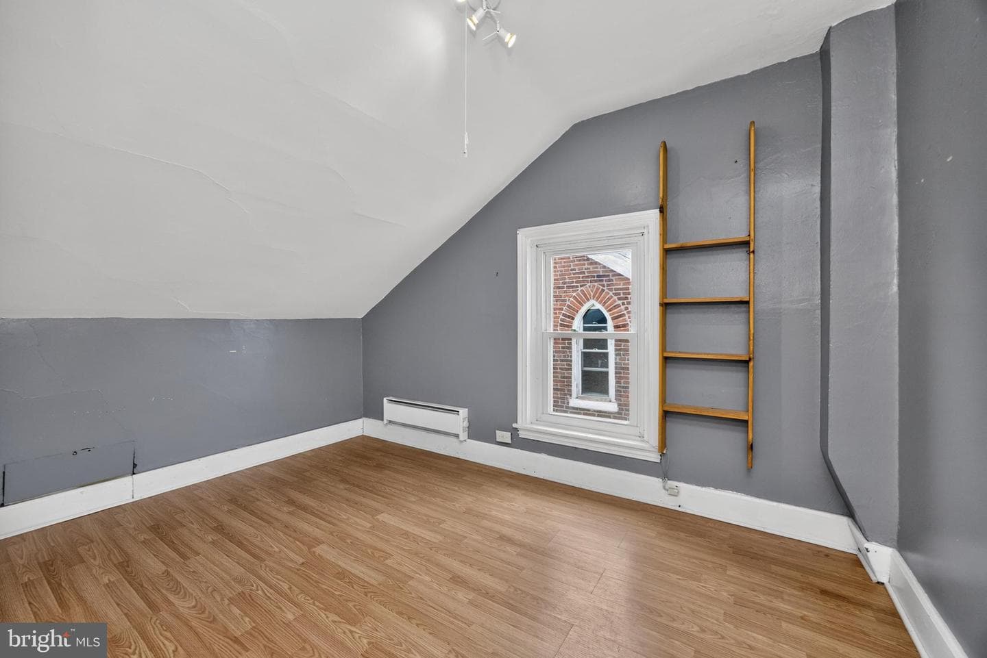 332 Walnut Street photo 24