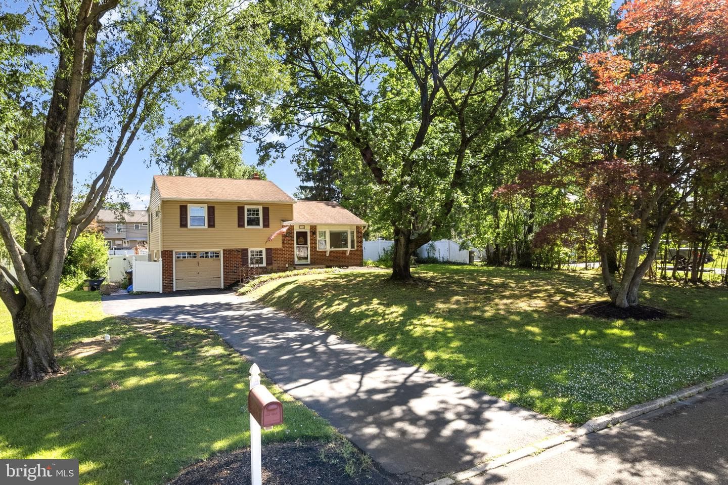 234 Arundel Avenue photo 28