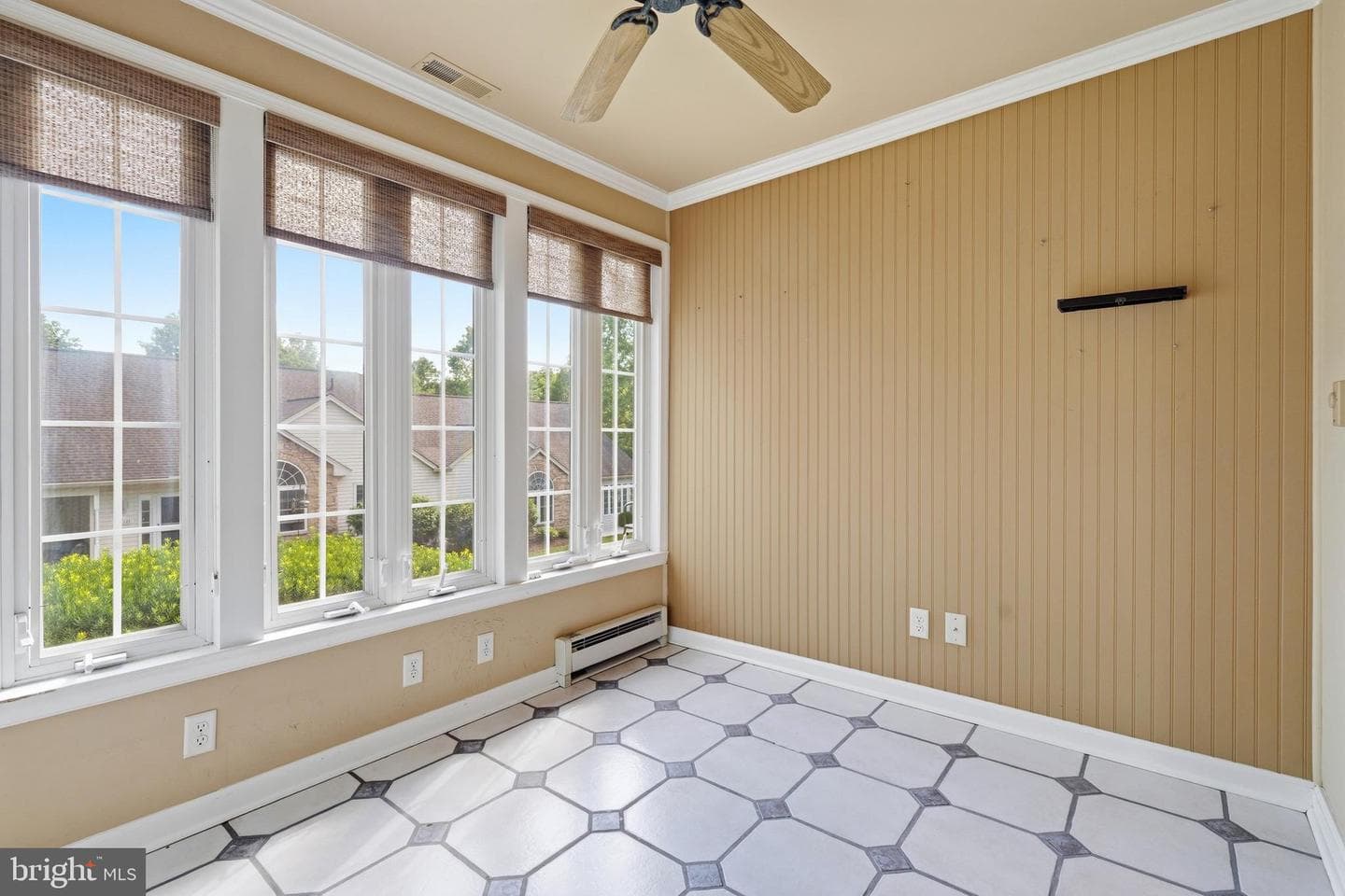 185 Lions Gate Circle photo 11