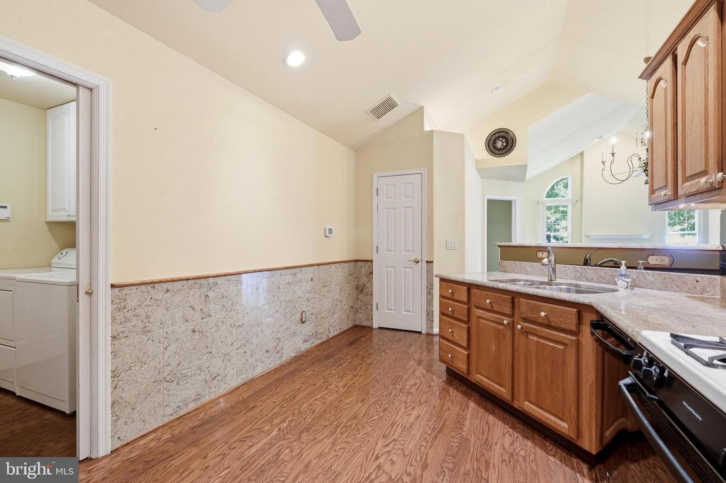 185 Lions Gate Circle photo 24