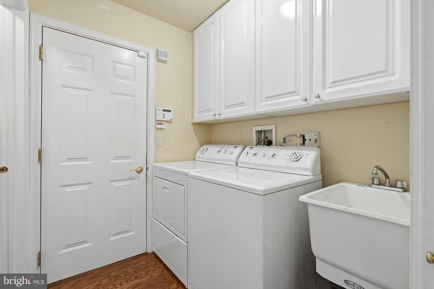 185 Lions Gate Circle photo 29