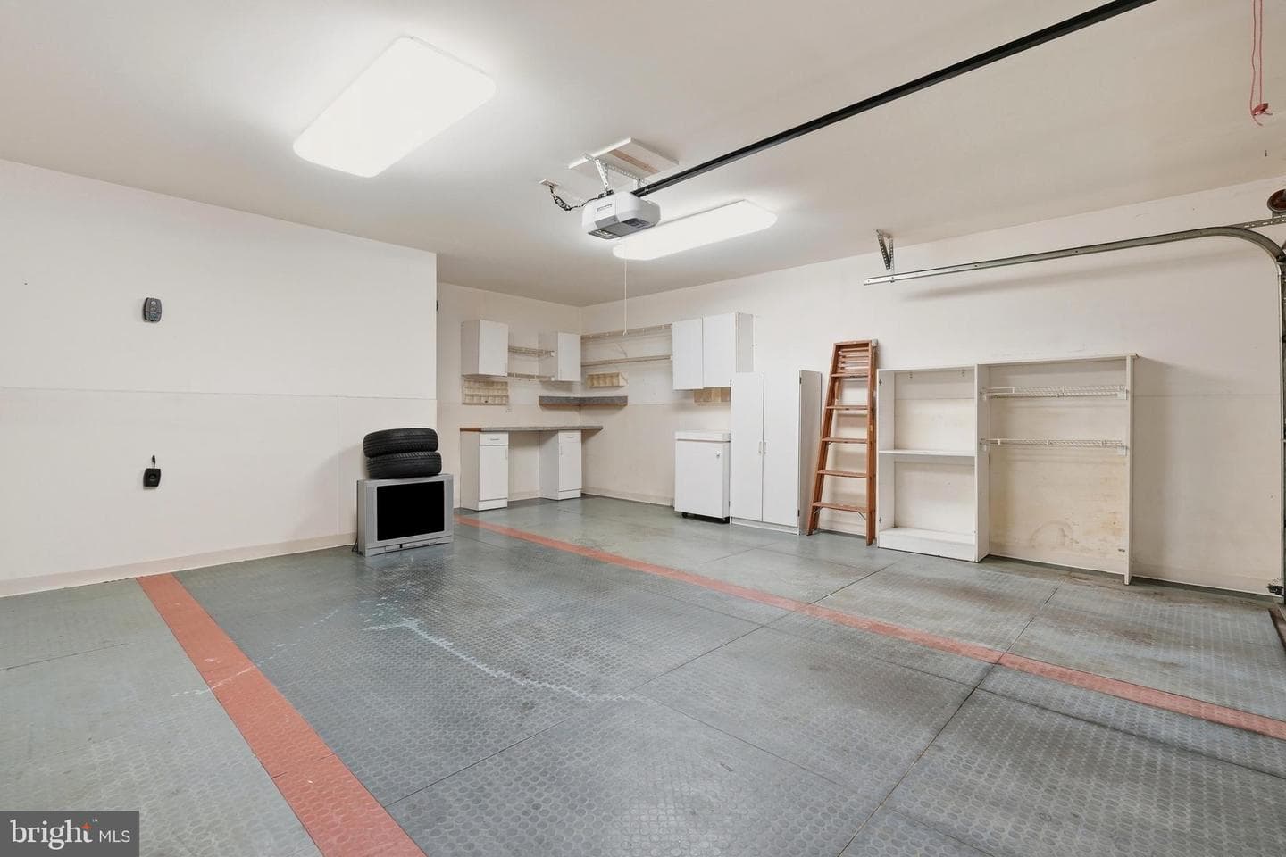 185 Lions Gate Circle photo 31