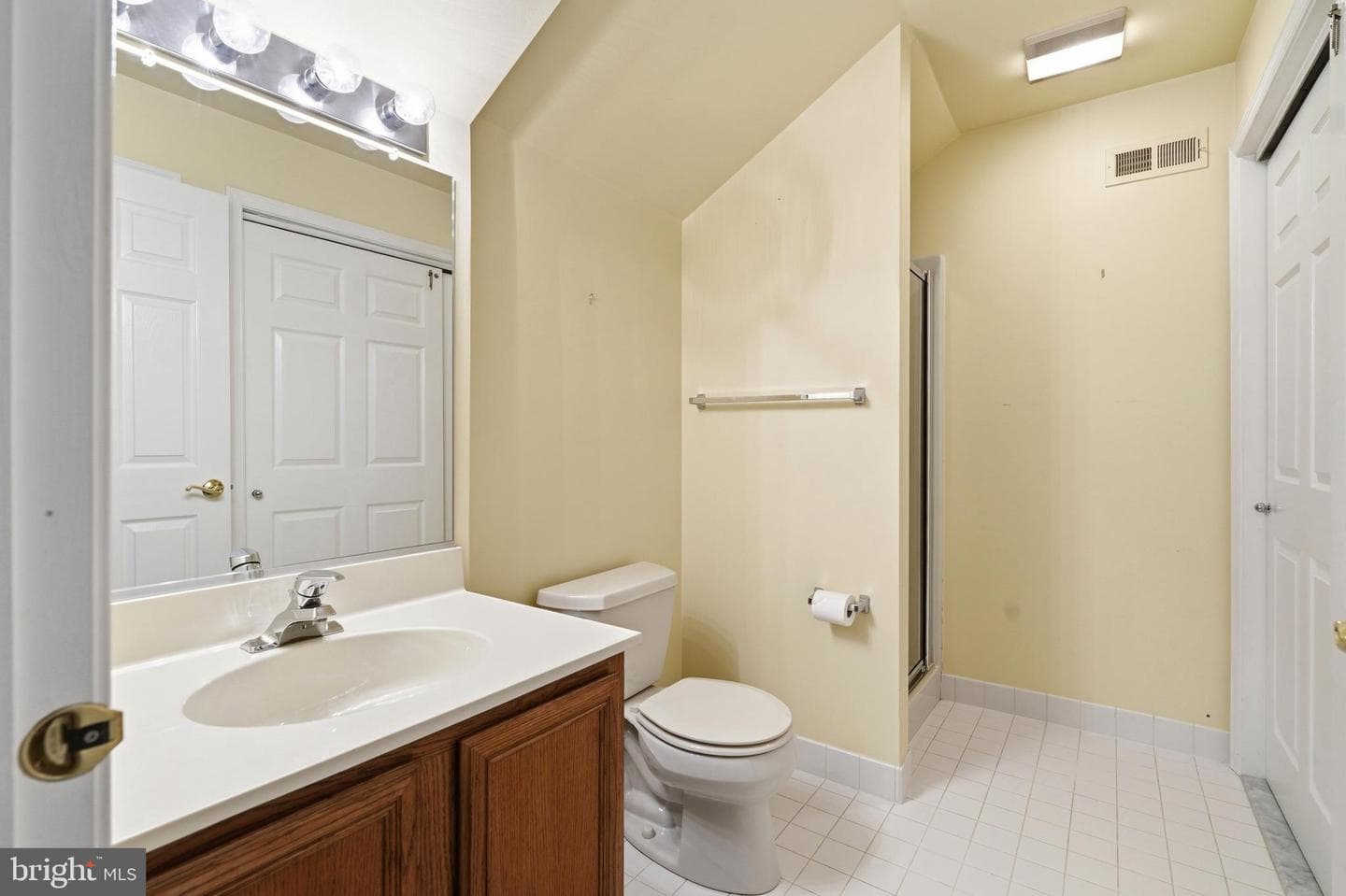 185 Lions Gate Circle photo 34