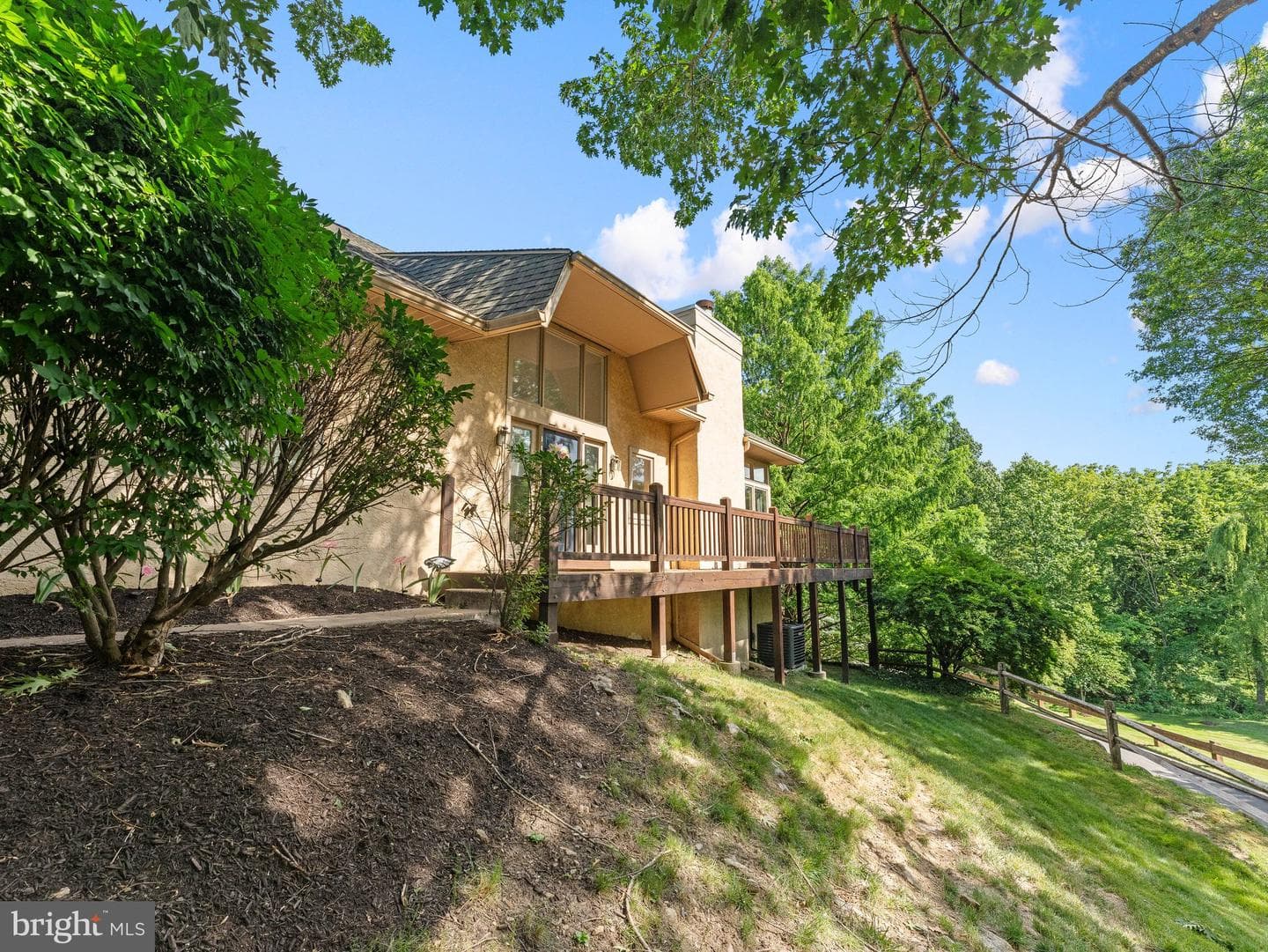 455 Copper Beech Circle photo 3