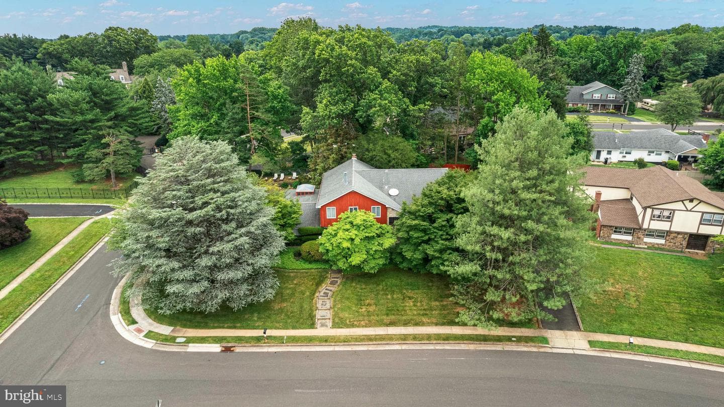 3809 Midvale Lane, Huntingdon Valley