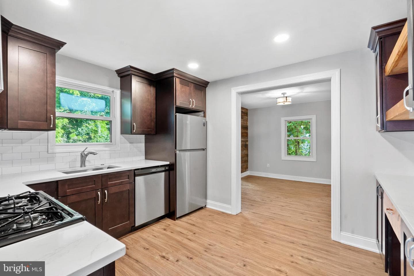 7312 Keenan Street photo 16
