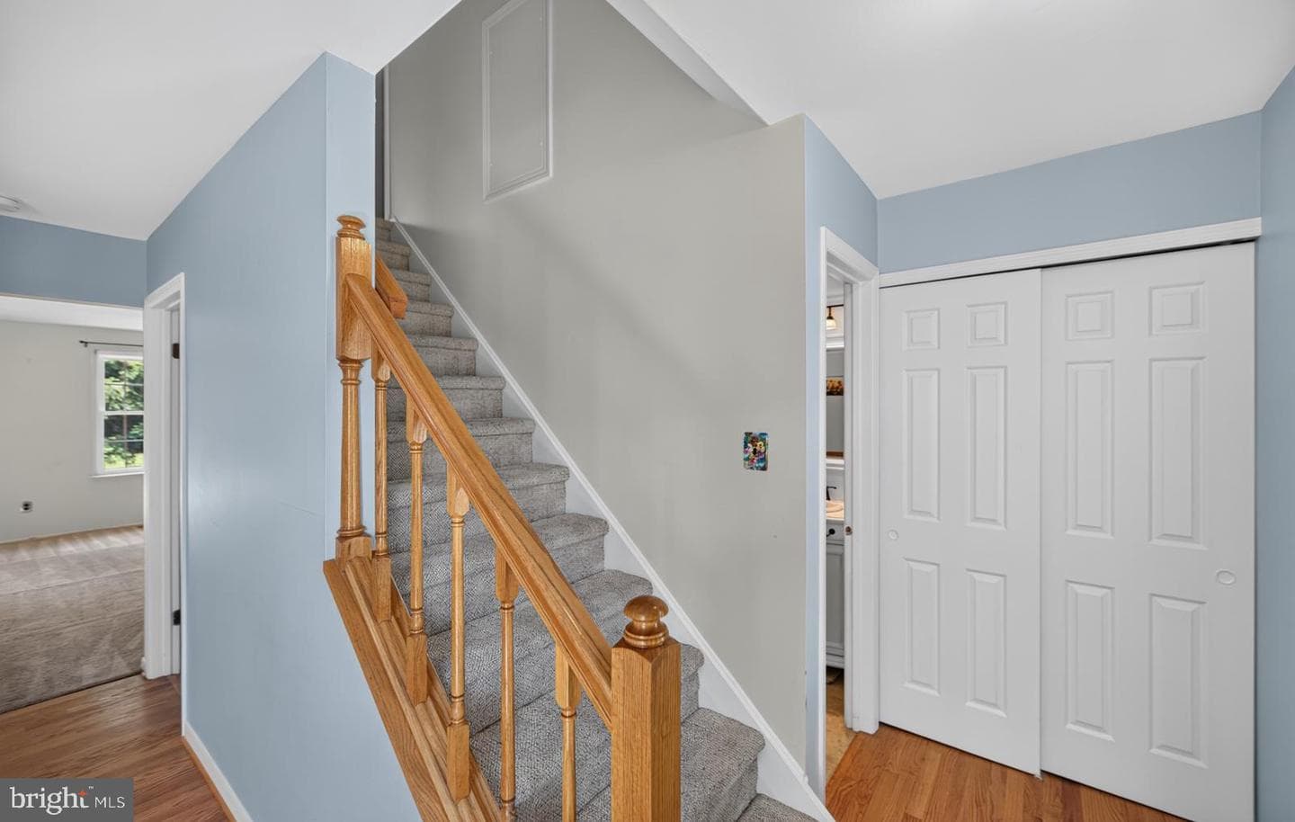 306 Livingston Court photo 4