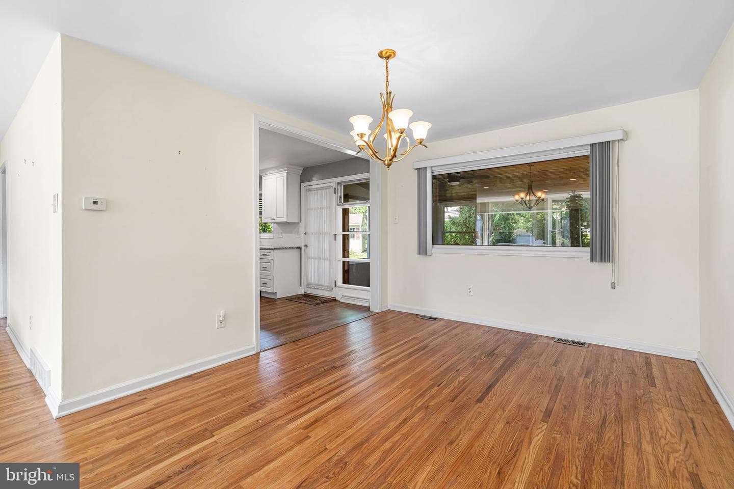 3882 Whitman Road photo 11