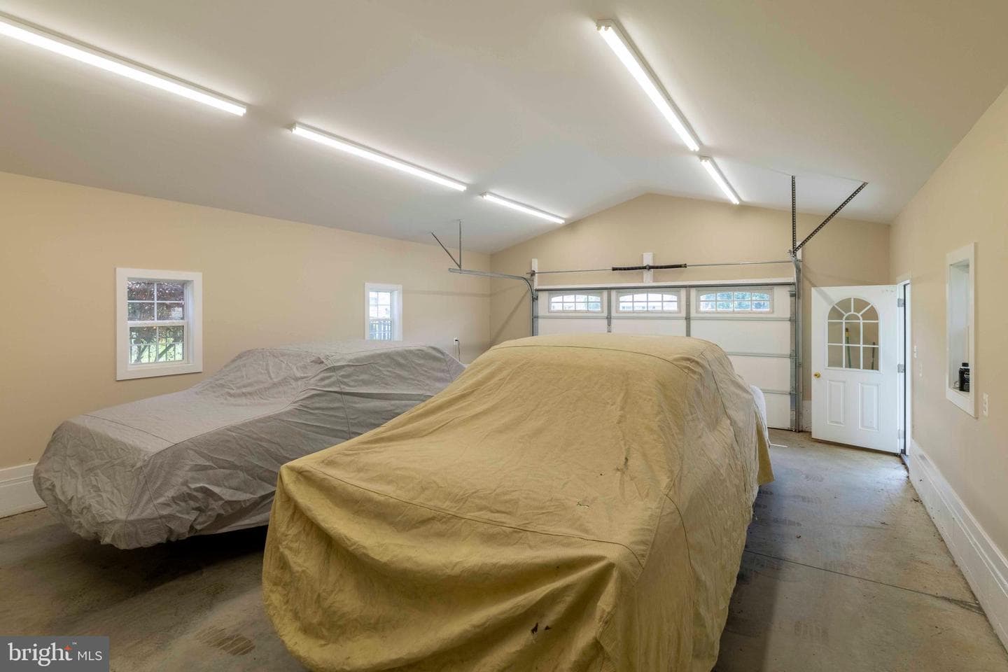 3882 Whitman Road photo 46