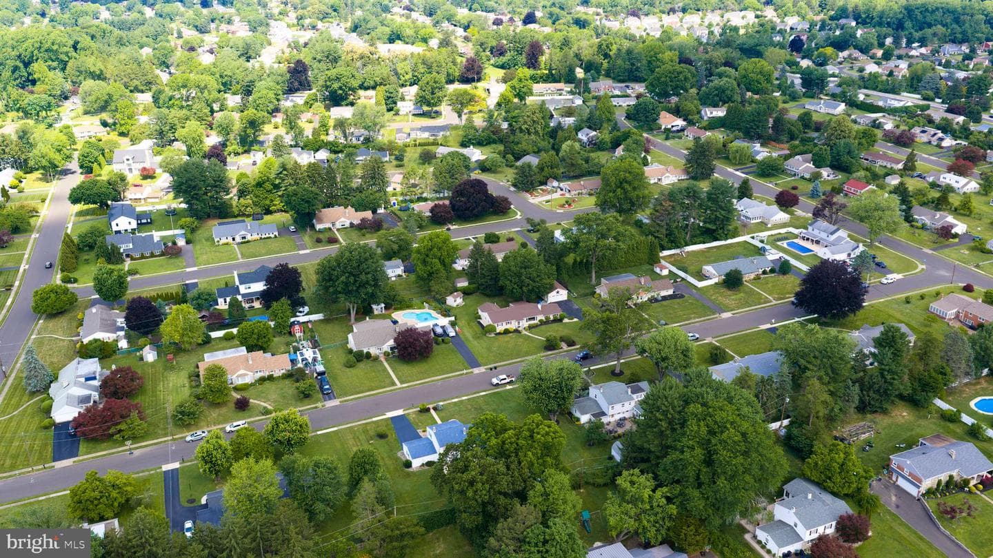 3882 Whitman Road photo 55