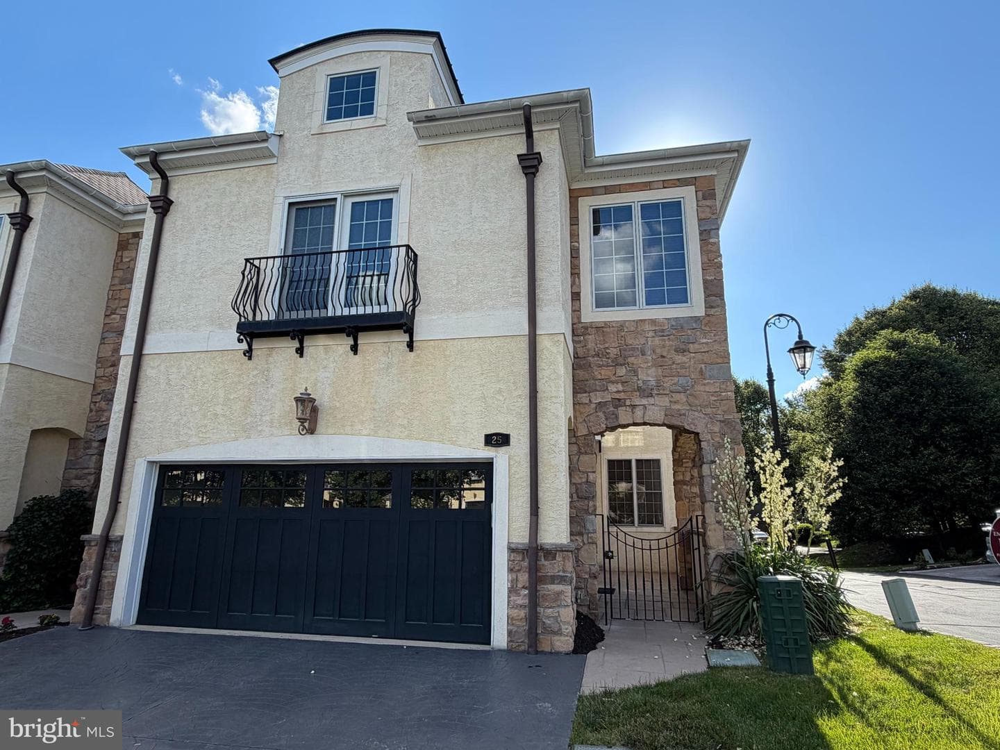 25 Breyer Court #25-E, Elkins Park