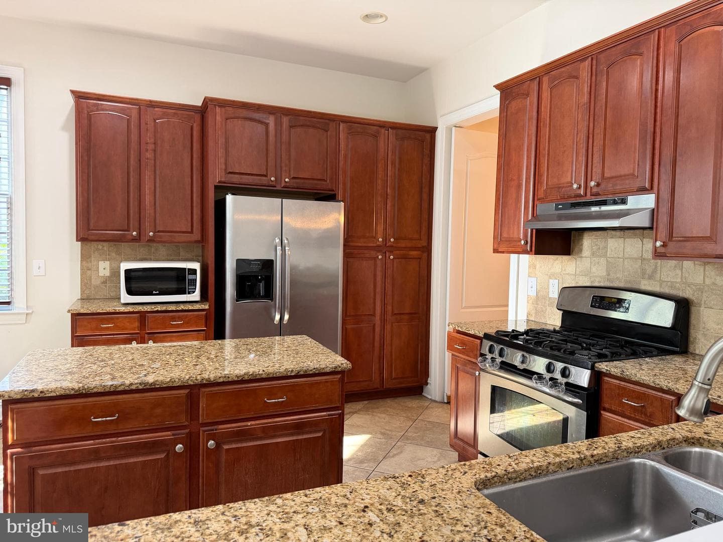 25 Breyer Court #25-E photo 24