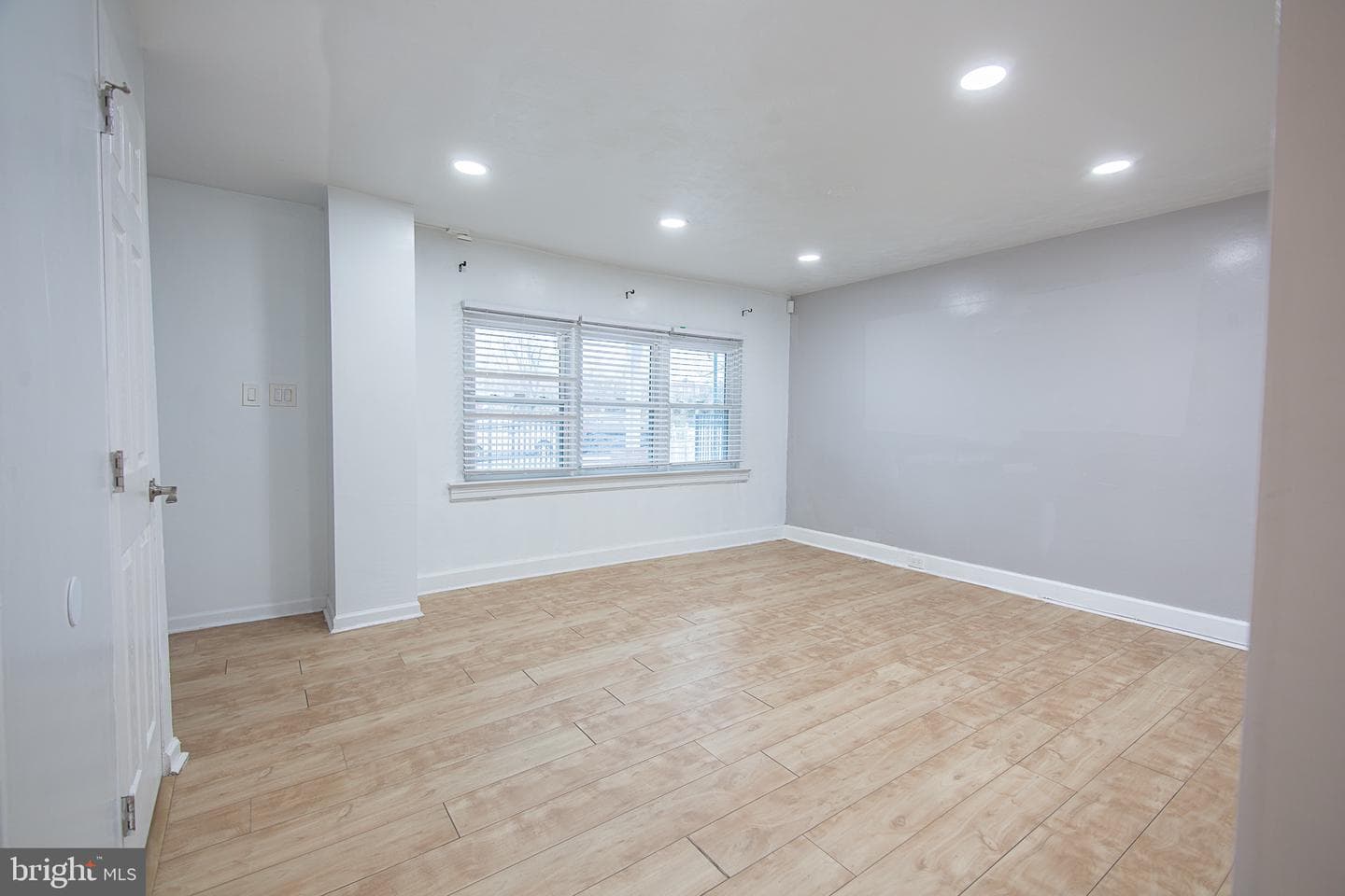 7309 Sycamore Avenue photo 6