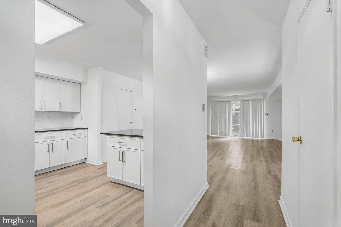 104 Hampstead Drive photo 4