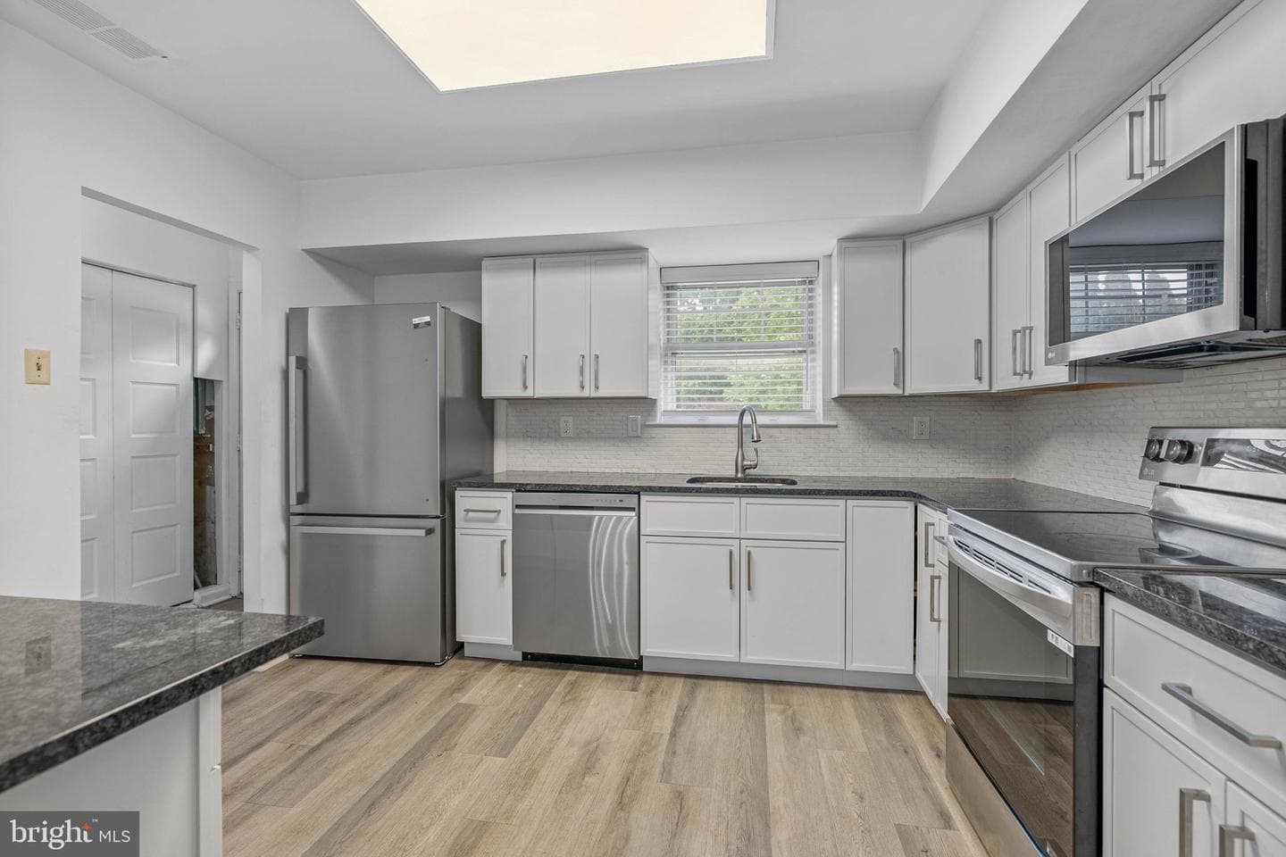 104 Hampstead Drive photo 6