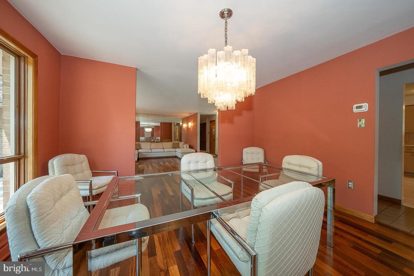 696 Forest Road photo 11