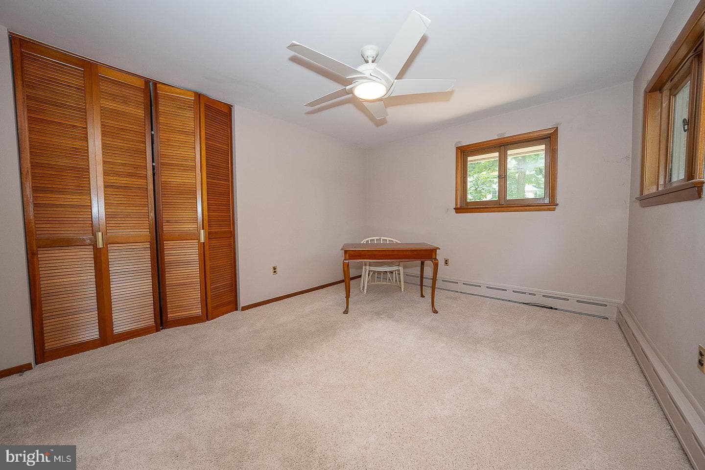696 Forest Road photo 29