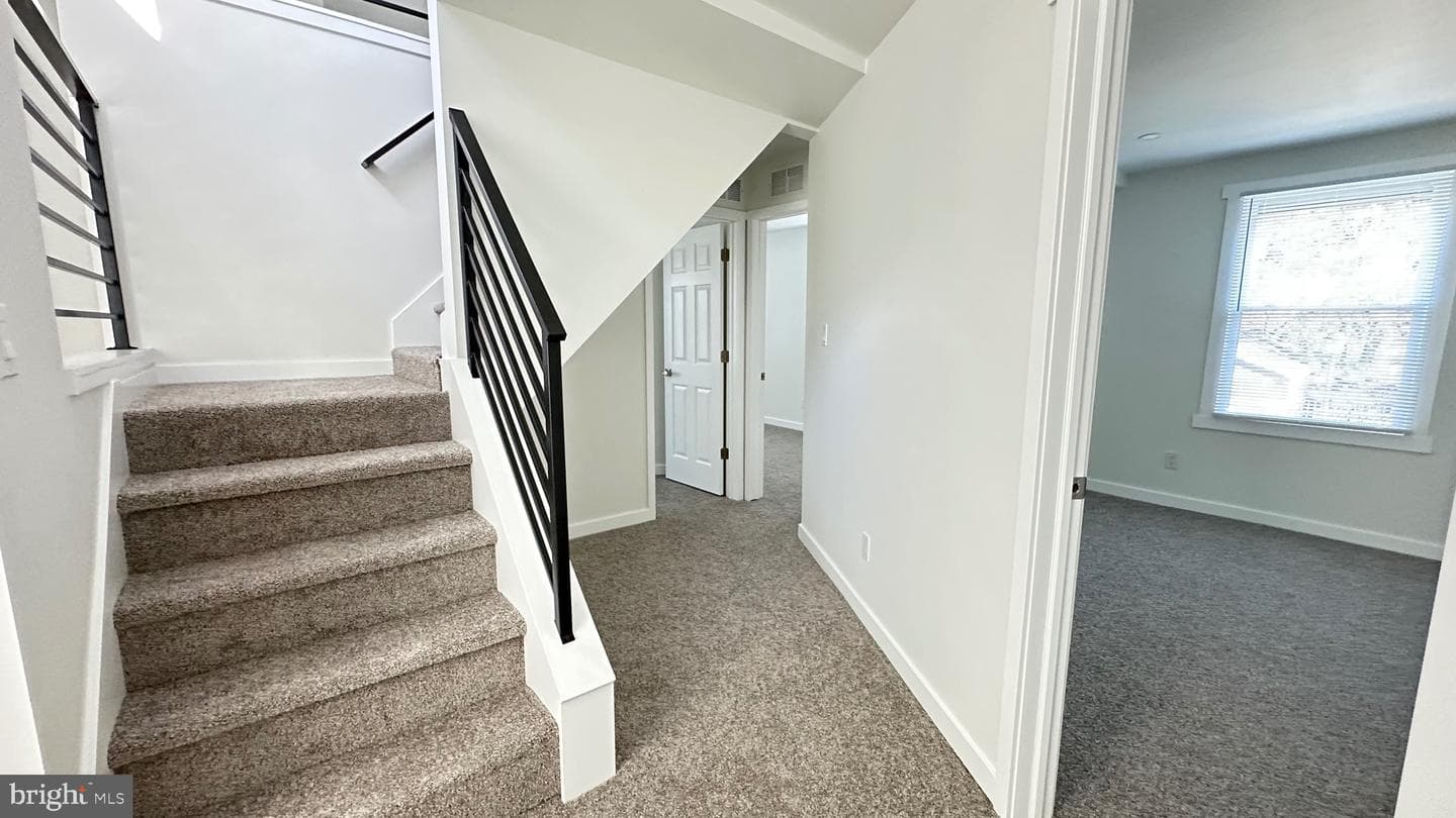 1700 Beech Avenue photo 29