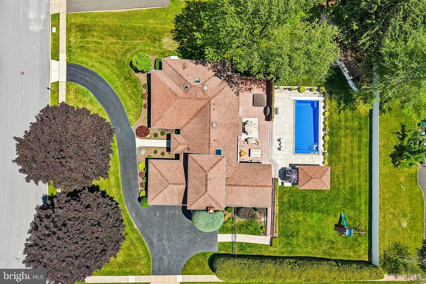 1701 Wellsly Road, Dresher