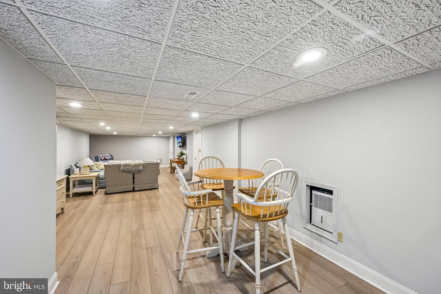 1701 Wellsly Road photo 36