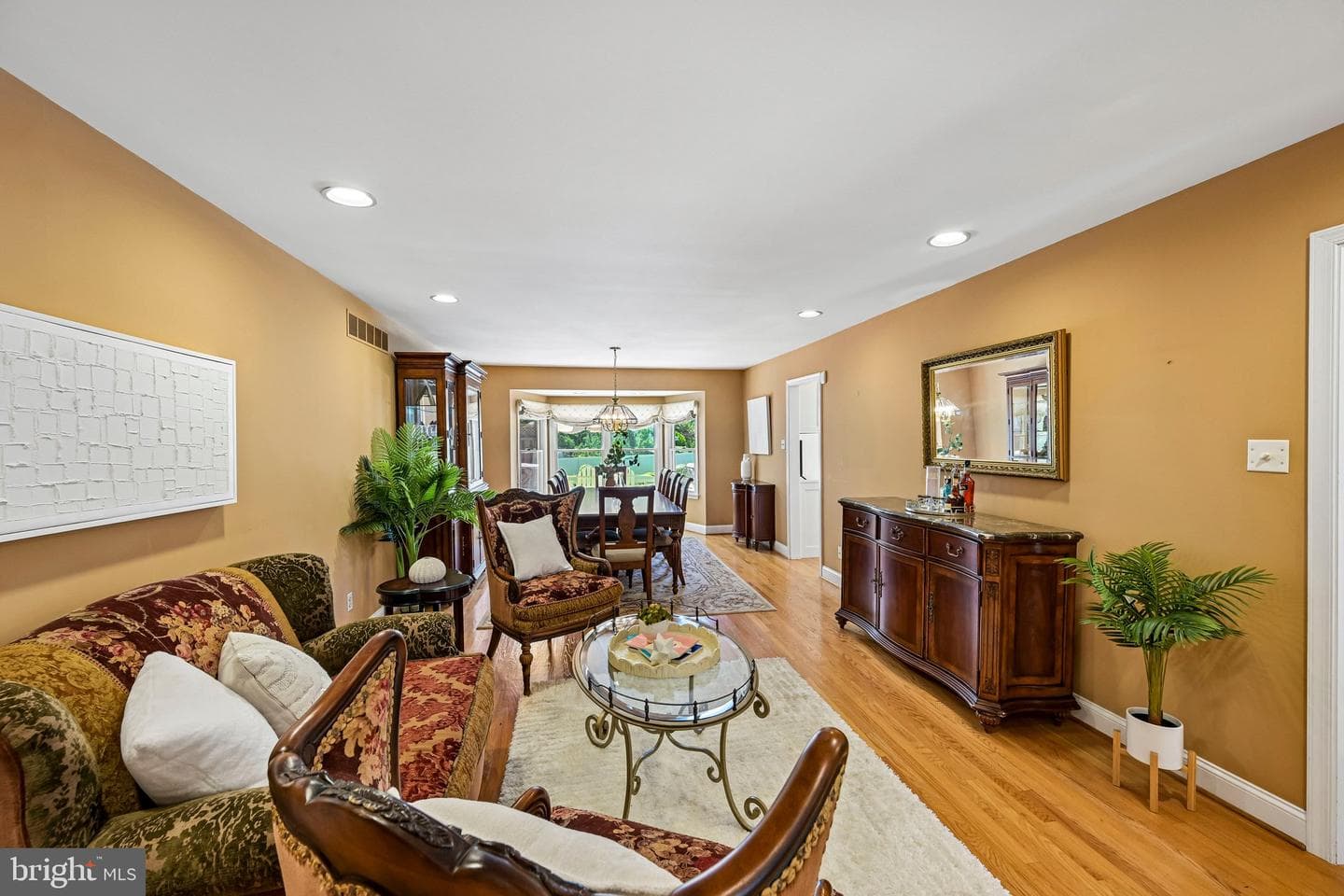 1701 Wellsly Road photo 6