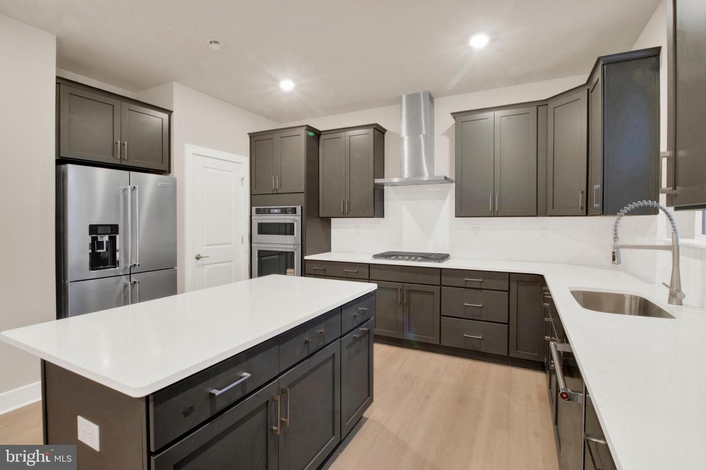 24 Steiner Way photo 6