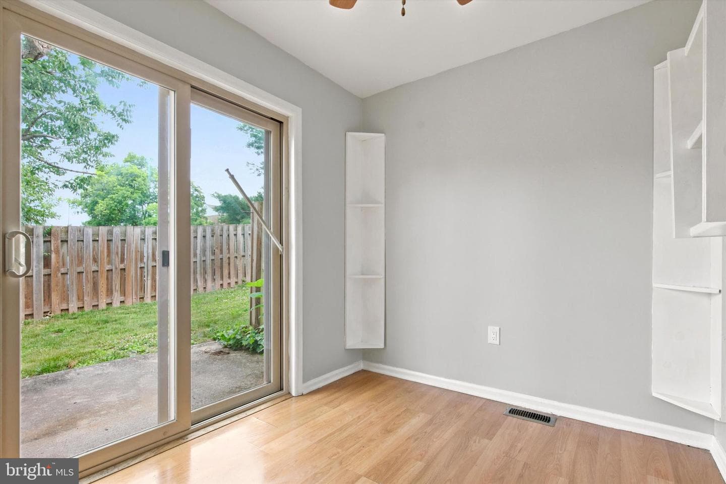 700 Farmington Avenue #4 photo 10
