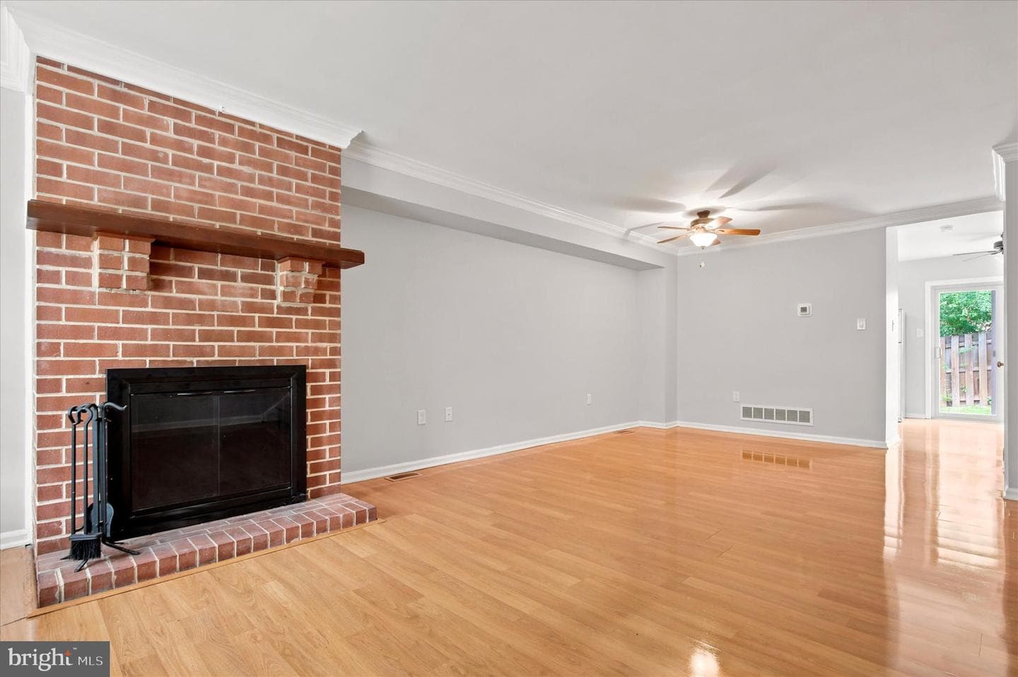700 Farmington Avenue #4 photo 4