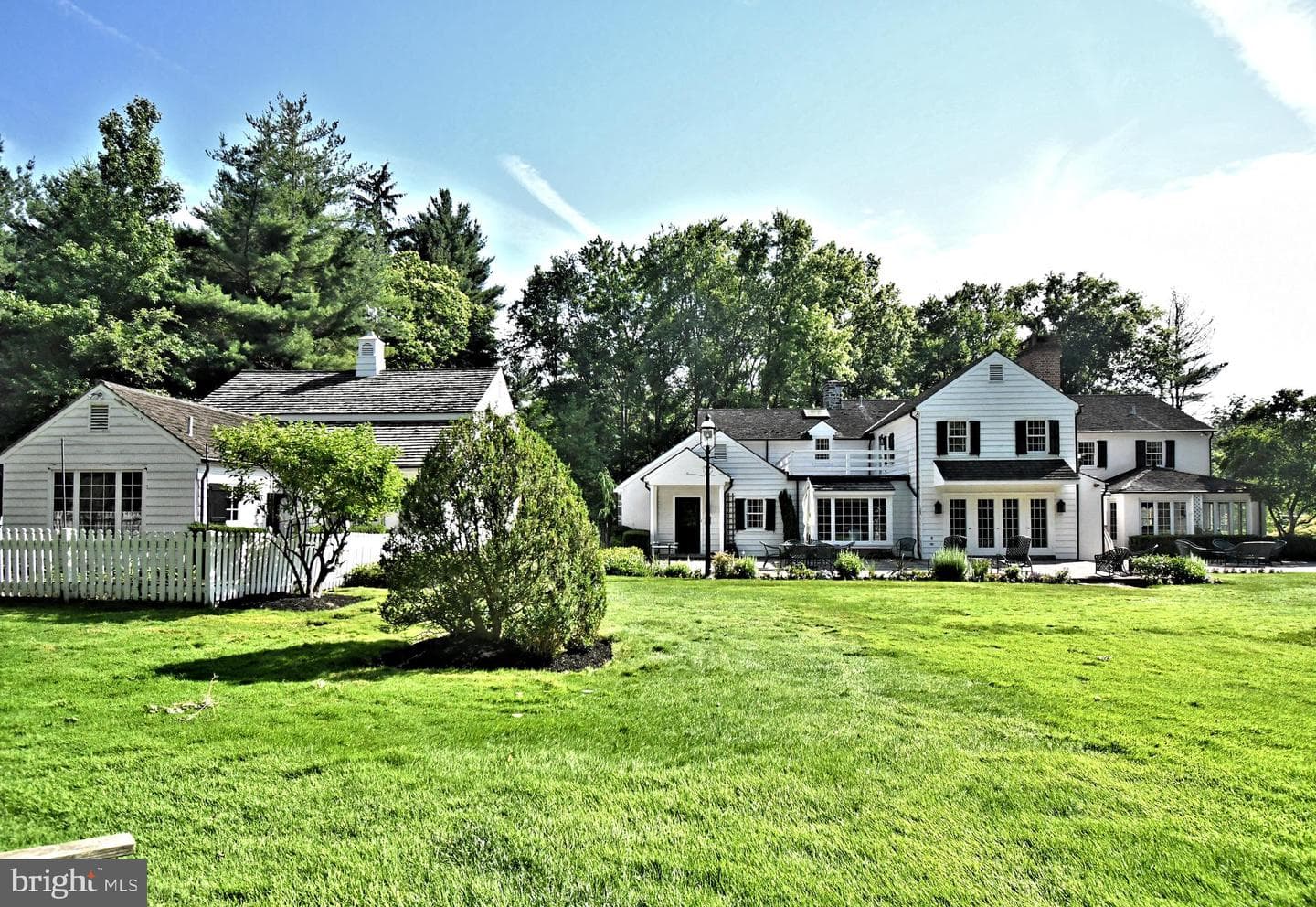 896 E Township Line Road photo 7