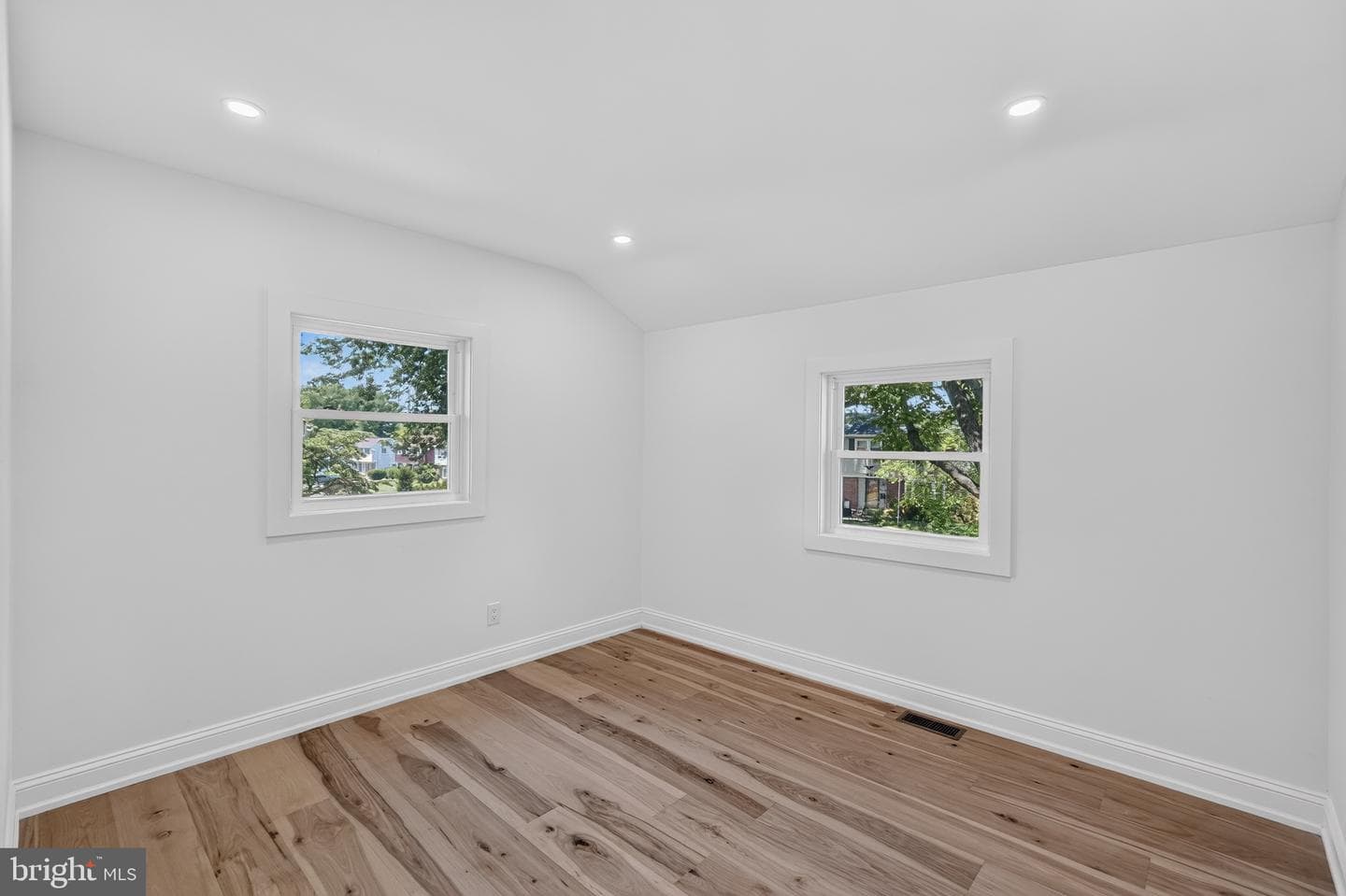 423 Old Fort Road photo 13
