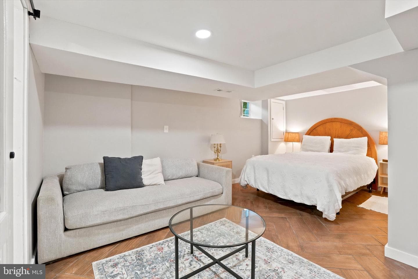 8 Hewett Road photo 19