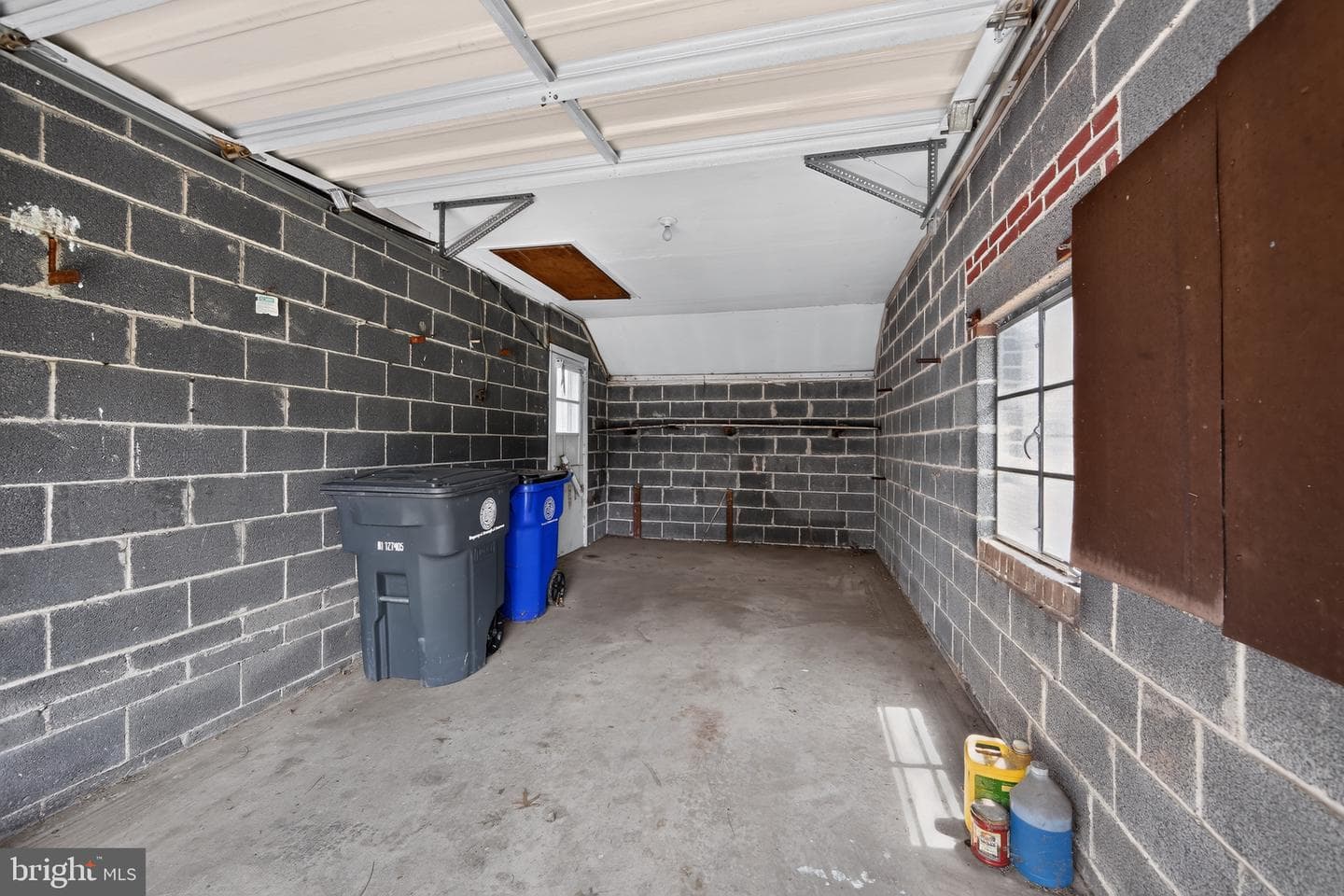 998 Park Drive photo 18