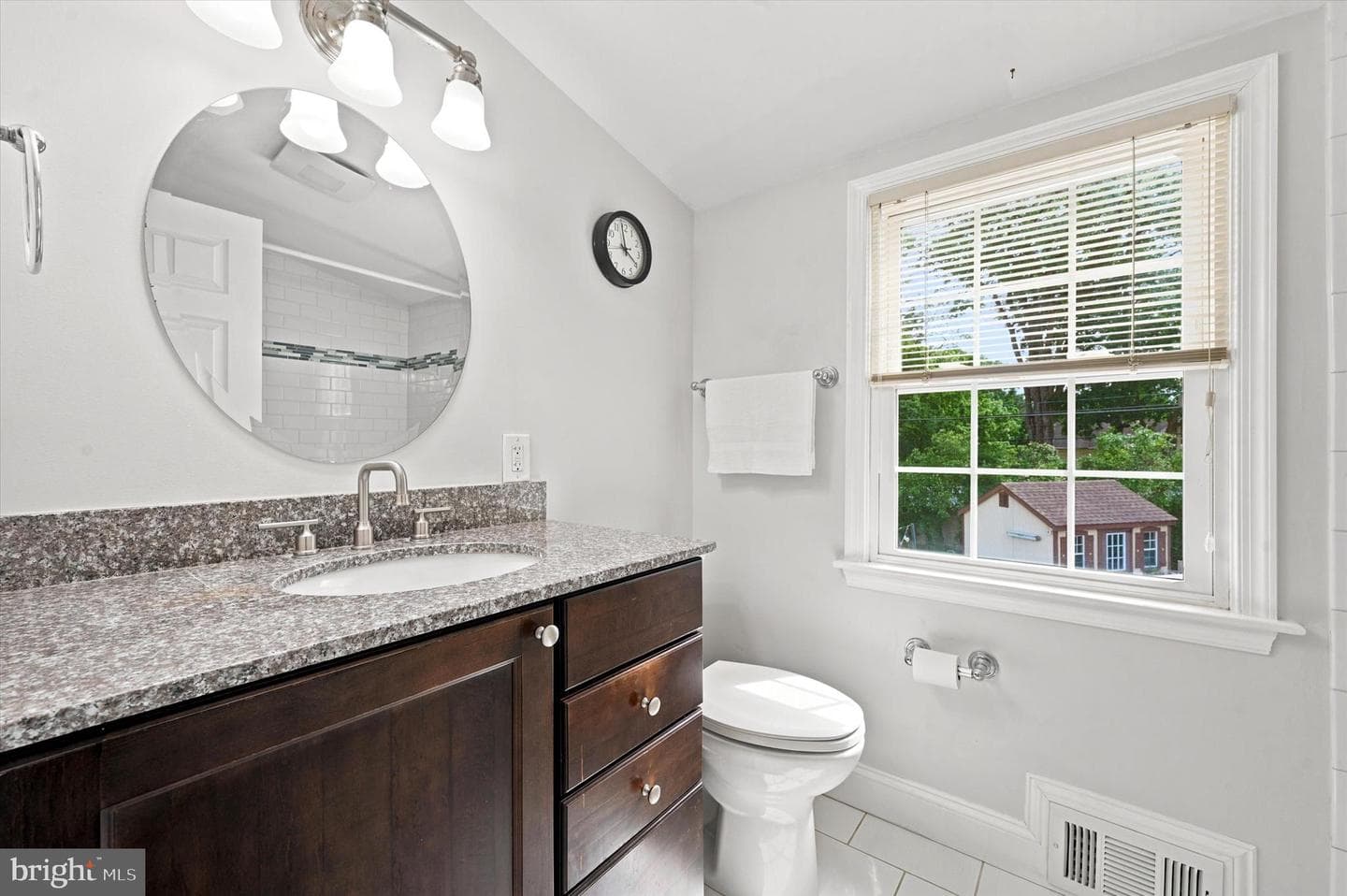 1020 Nicholson Road photo 29