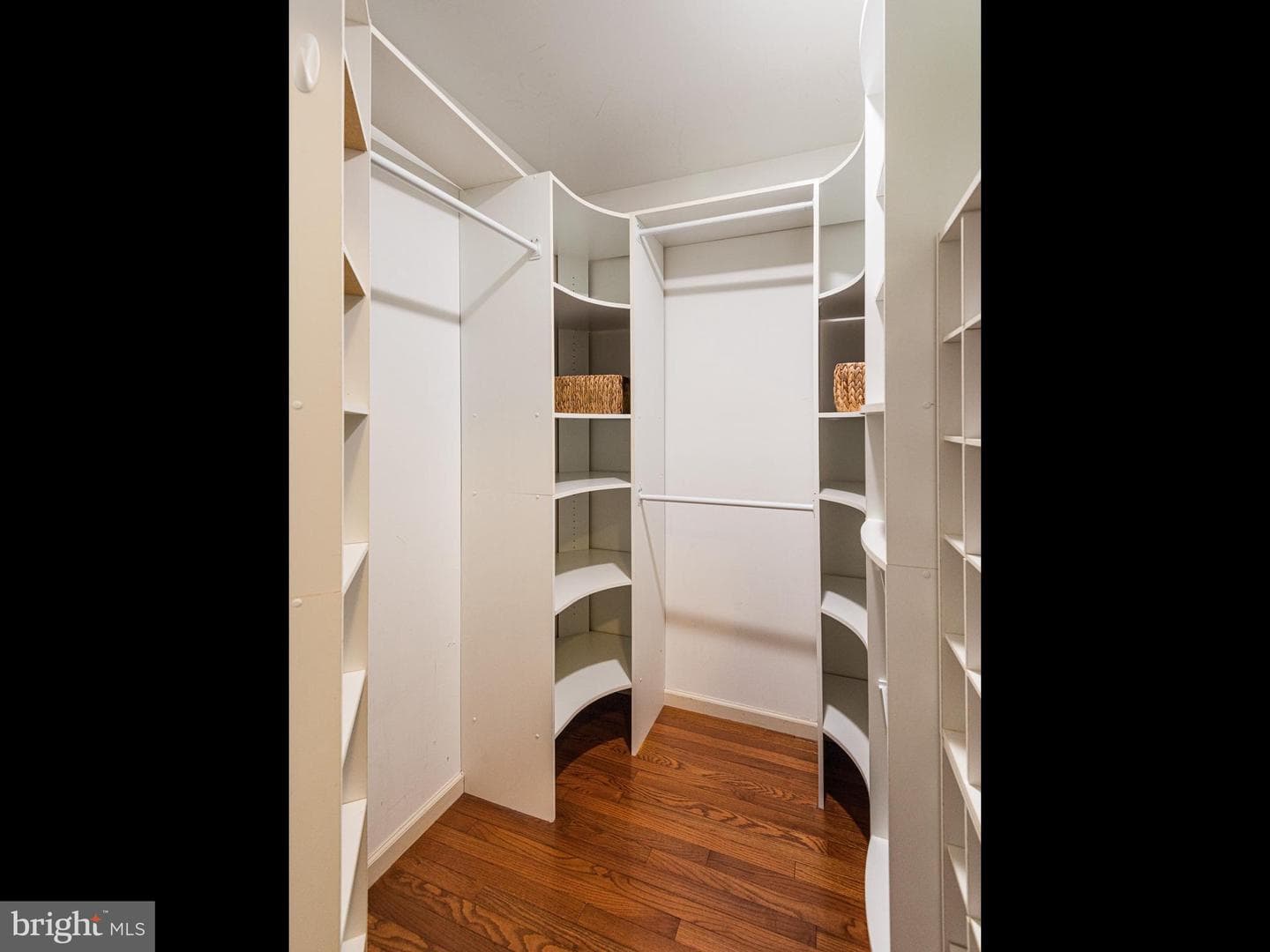 111 Knoll Drive photo 41