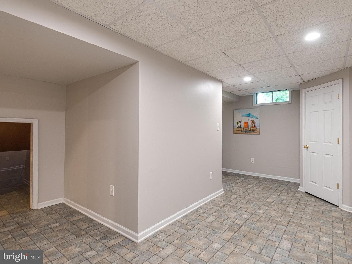 111 Knoll Drive photo 55