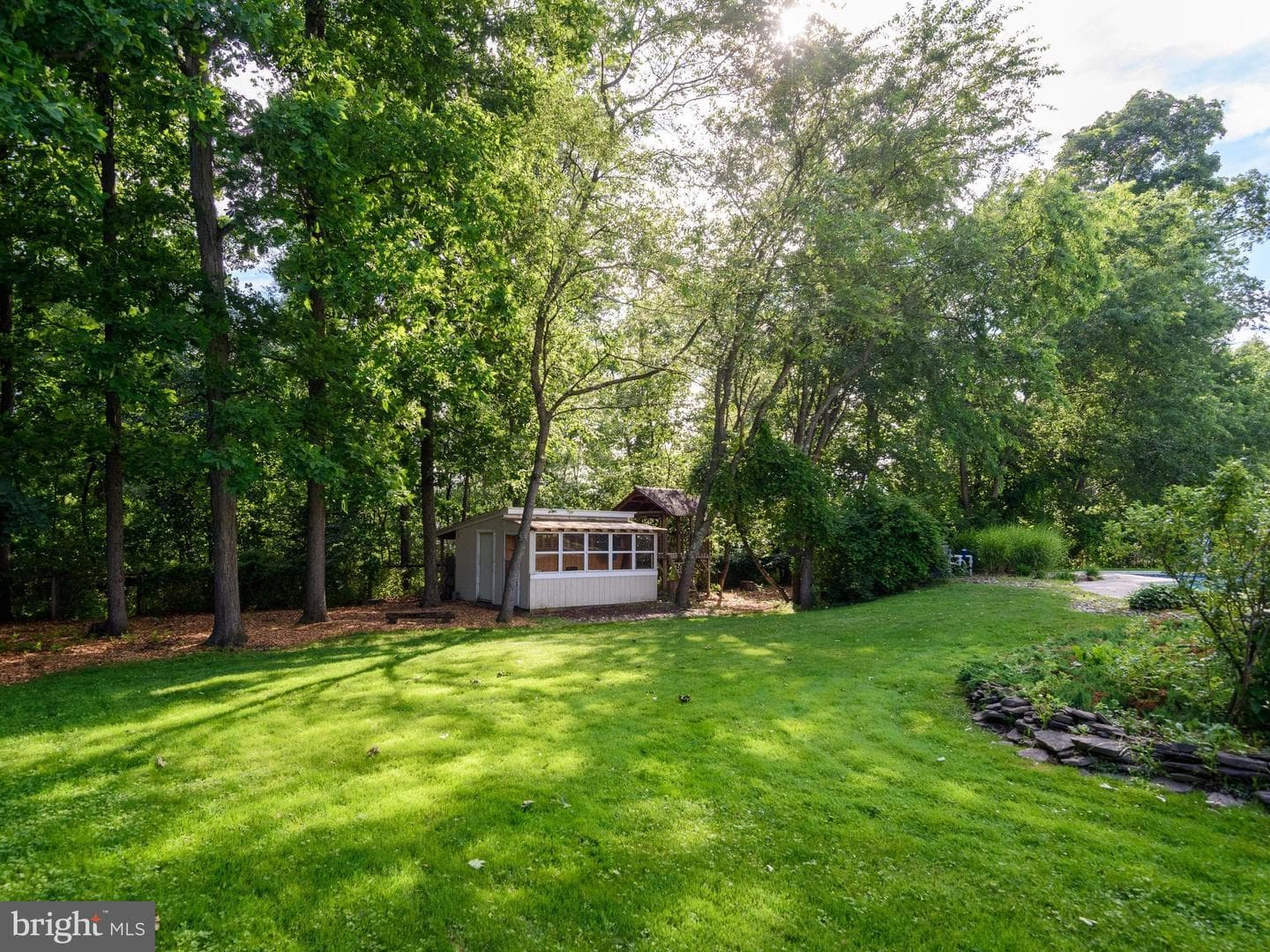 111 Knoll Drive photo 70