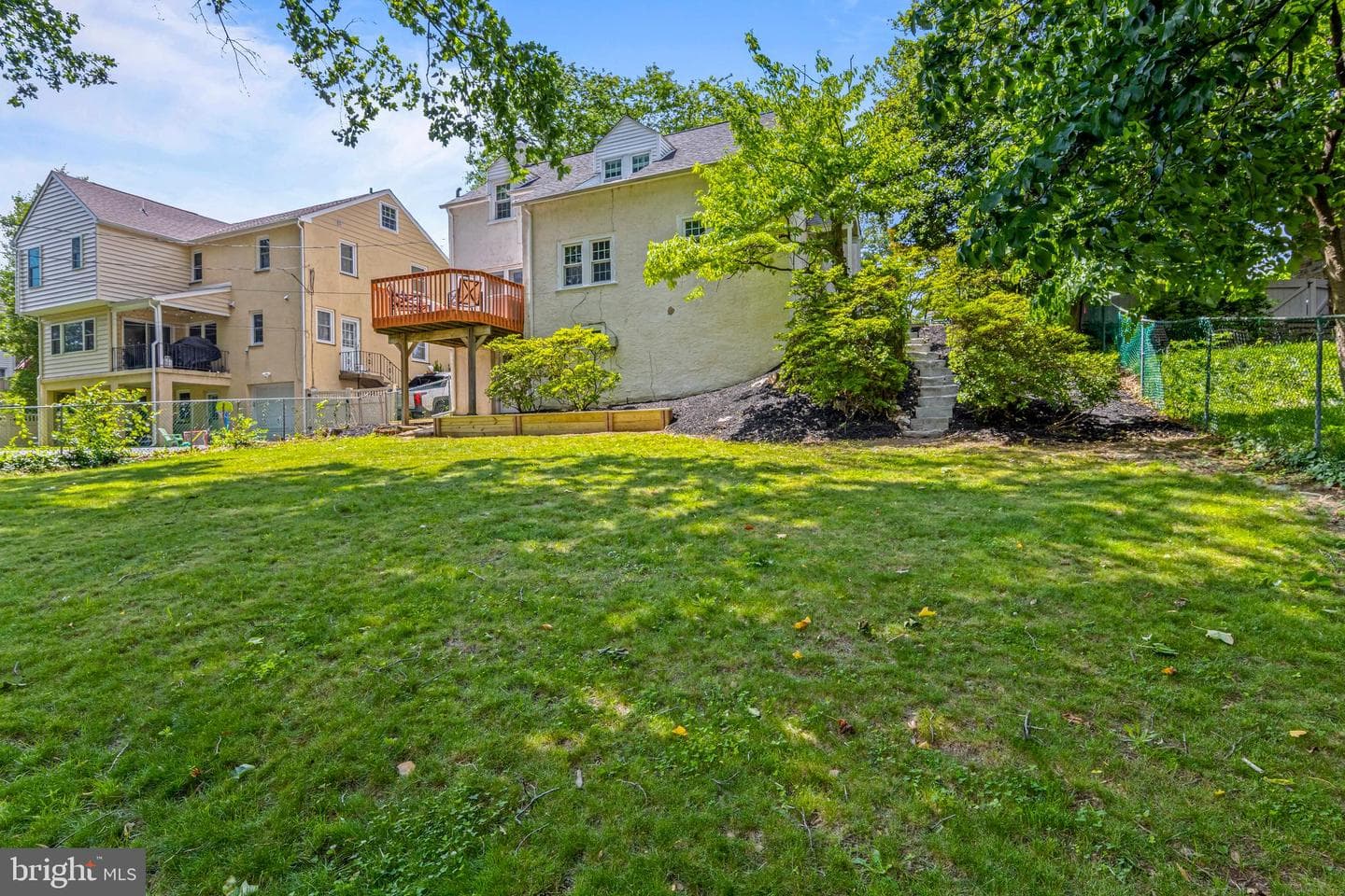 220 Walnut Lane photo 35
