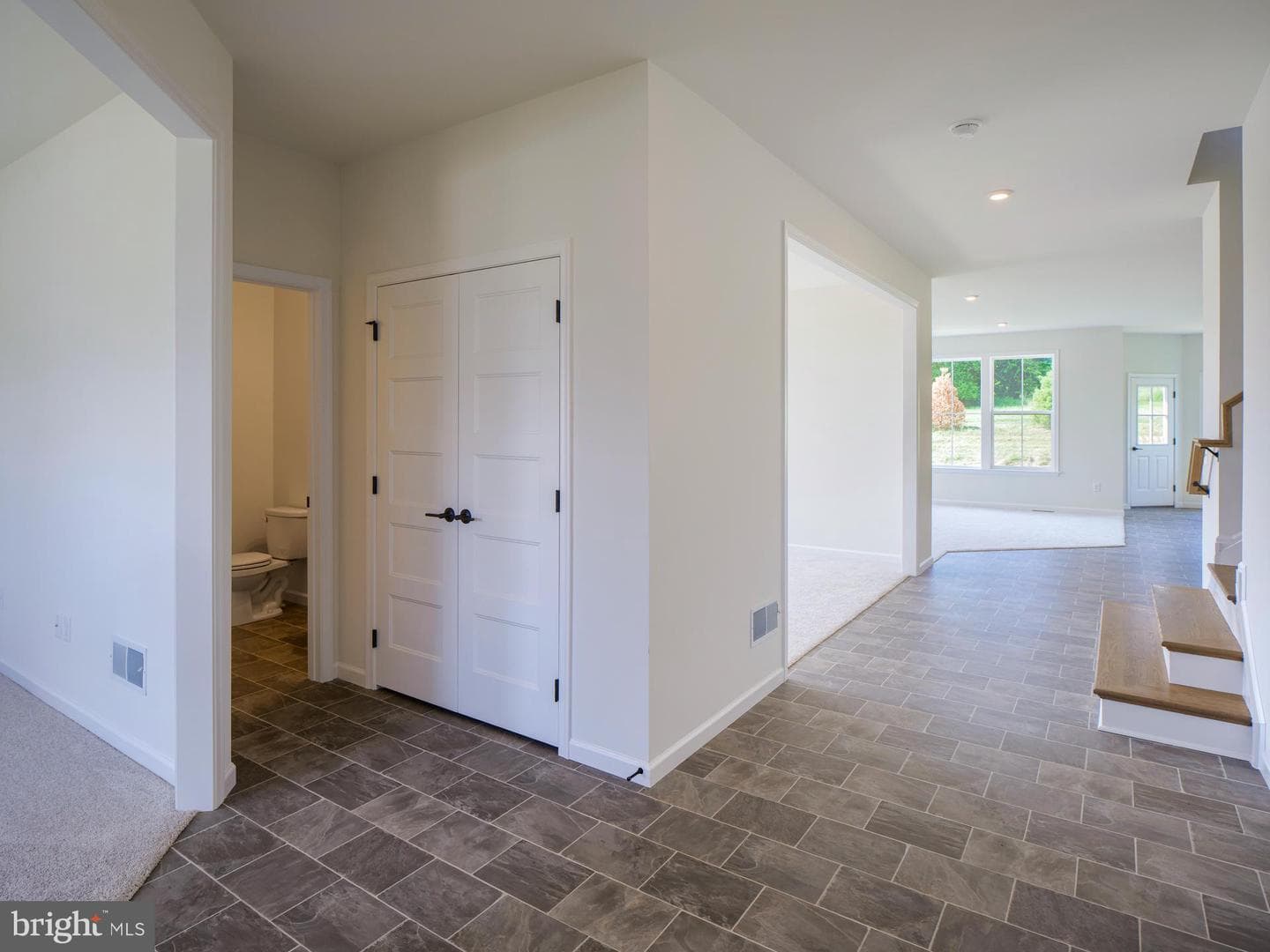 400 Cori Drive photo 9