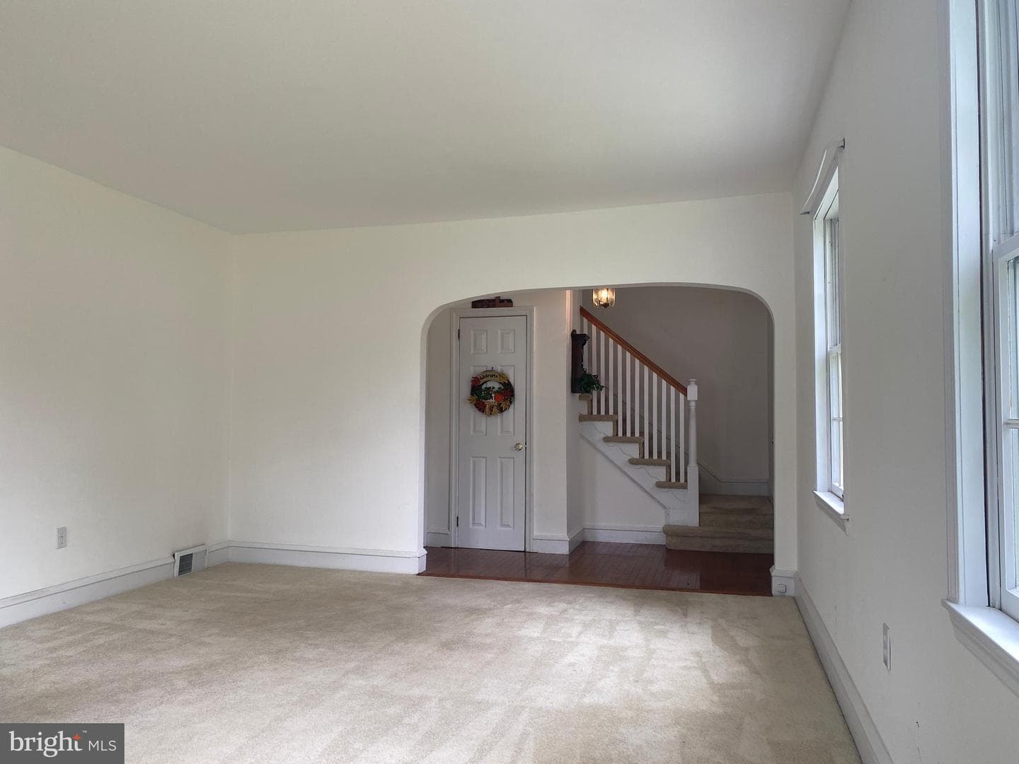 1380 Bernard Avenue photo 8