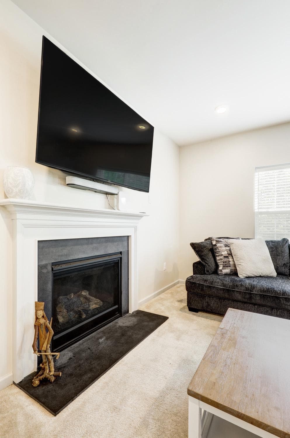 2224 Bridgeport Avenue photo 12